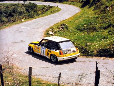 Jean Ragnotti - Jean-Marc Andrié
25º Tour de Corse - Rallye de France 1981. Renault 5 Turbo (440 VB 91). Abandonó por problemas eléctricos en SS16 Calvi - Fango de 32.50 Km.

Del 30 de Abril al 2 de Mayo, Ajaccio, Córcega, Francia.
Superficie: asfalto.

El Rally tenia un total de 1613.00 km de los que 1144.60 km divididos en 24 tramos, eran especiales.

Se inscribieron 126 equipos, tomaron la salida 120, finalizaron 42.@
Palabras clave: ;Renault;Turbo;Corcega;Corse;1981