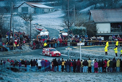 Tommi Mäkinen - Risto Mannisenmaki
67º Rally de Montecarlo 1999. Mitsubishi Lancer Evo VI. Clasificado 1º
Palabras clave: ;Mitsubishi_Lancer;Evo;Montecarlo;1999;nieve