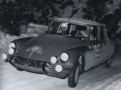 Pauli Toivonen - Ensio Mikkander
35º Rallye Automobile de Monte-Carlo 1966. Citroën DS 21 (3427 HP 75). Clasificado 1º.

Del 14 al 20 de Enero, Monte-Carlo.
Superficie: asfalto - nieve.

119 equipos completaron el rally en su totalidad.
A partir de la posición 120, los equipos no se clasificaron para el tramo final, pero fueron clasificados oficialmente.

Tomaron la salida 322 equipos, finalizaron 184.
@
Palabras clave: Pauli_Toivonen;Jarvi;Citroen;DS;Montecarlo;nieve;1966