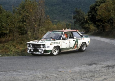 Bernard Darniche - Alain Mahé
22º Tour de Corse 1978. Fiat 131 Abarth (TO R19730). Clasificado 1º.

Del 4 al 5 de Noviembre, Ajaccio, Francia.
Superficie: asfalto.

El Rally tenia un total de 1166 km de los que 533 km divididos en 10 tramos, eran especiales.

En esta edición hab­ian 4 tramos de casi 100 Km
SS3 Le Fango - St Sauveur de 85.80 Km
SS5 Moca - Abbazia de 99 Km
SS8 St Antoine - Pont St Lauren de 97.60 Km
SS9 Ponte Nuovo - Pianiccia de 88.20 Km

Tomaron la salida 116 equipos, finalizaron 37.
@
Palabras clave: ;Còrcega;Fiat;Abarth;1978;Corse