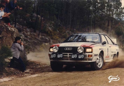 Michèle Mouton - Fabrizia Pons
17º Rallye de Portugal - Vinho do Porto 1983. Audi Quattro A1 (IN-NM 82). Clasificada 2ª.
Audi Sport

Del 2 al 5 de Marzo, Estoril, Lisboa, Portugal.
Supeficie: asfalto - tierra.

El Rally tenia un total de 2325 km de los que 674.50 km divididos en 43 tramos eran especiales (3 de ellos fueron cancelados SS12 Figueira de Foz de 9 Km, SS13 Prestimo de 12,50 Km, SS14 Vouga de 10 Km).

Tomaron la salida 86 equipos, finalizaron 31.@
Palabras clave: Michele_Mouton;Audi;Quattro;Grupo_B;Portugal;1983