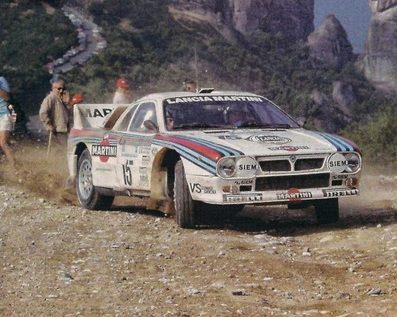 Attilio Bettega - Maurizio Perissinot
30º Rothmans Acropolis Rally 1983. Lancia Rally 037. Clasificado 5º.

Del 30 de Mayo al 2 de Junio, Atenas, Grecia.
Superficie: tierra.

El Rally tenia un total de 2264 km de los que 843.30 km divididos en 45 tramos eran especiales, (uno de ellos fue cancelado SS22 Tsouka de 6.57 km).

Tomaron la salida 120 equipos, finalizaron 36.

Foto en SS Meteora
@
Palabras clave: ;Lancia;Grecia;Grupo_B;1983;Acropolis;Meteora