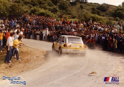 Carlos Sainz Cenamor - Antonio Boto
8º Rally Sierra Morena 1985.

SUBCAMPEÓN de España de Pilotos de Rallyes (Renault 5 Turbo Tour de Corse Gr.B).

Piloto Oficial de Renault España.@
Palabras clave: ;Renault;Turbo;Sierra_Morena;1985;Grupo_B