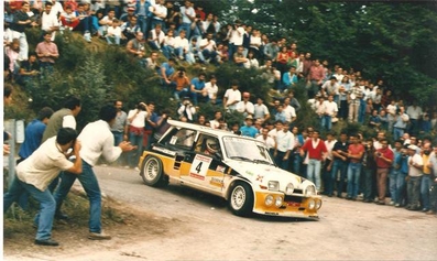 Carlos Sainz Cenamor - Antonio Boto
23º Rallye Internacional Principe de Asturias 1986. Renault 5 Maxiturbo (2-M-5368-P). Clasificado 2º.

A 2m 1s del Lancia Delta S4 (TO-77891E) de Fabrizio Tabaton - Luciano Tedeschini.

Del 19 al 21 de Septiembre, Oviedo, España.
Superficie: asfalto.

El Rally tenia un total de 293.70 km cronometrados divididos en 24 tramos especiales.

Tomaron la salida 57 equipos, finalizaron 34.
@
Palabras clave: ;Grupo_B;Renault;Maxi;Turbo;Principe_Asturias;1986