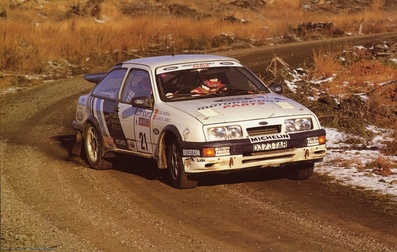 Carlos Sainz Cenamor - Luís Rodríguez Moya
37º Lombard RAC Rally 1988. Ford Sierra RS Cosworth. Clasificado 7º.@
Palabras clave: ;Luis_Moya;Gran_Bretaña;Ford;Sierra;RS;Cosworth;1988