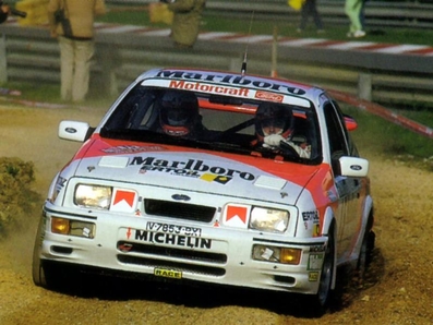 Carlos Sainz Cenamor - Luís Rodríguez Moya
22º Rallye de Portugal - Vinho do Porto 1988. Ford Sierra RS Cosworth (V-7853-BX). Abandonó por motor en SS3 Figueiró dos Vinhos de 20.50 km.

Del 1 al 5 de Marzo, Estoril, Portugal.
Superficie: asfalto - tierra.

El Rally tenia un total de 2105.42 km de los que 588.70 km divididos en 37 tramos eran especiales.

Tomaron la salida 99 equipos, finalizaron 35.@
Palabras clave: ;Luis_Moya;Ford;Sierra;RS;Cosworth;Portugal;1988