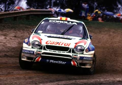 Carlos Sainz Cenamor - Luís Rodríguez Moya
28º Rally New Zealand 1998. Toyota Corolla WRC. Clasificado 1º.

Del 24 al 27 Julio, Manukau, Brookby.
Superficie: tierra.

El Rally tenia un total de 1466.12 km de los que 388.39 km divididos en 25 tramos, eran especiales, (2 de ellas fueron especiales SS10 Brooks 1 de 16.15 Km y SS11 Paparoa Station 1 de 11.66 Km).

Se inscribieron 81 equipos, tomaron la salida 79, finalizaron 49.@
Palabras clave: ;Luis_Moya;Toyota;Corolla;WRC;Nueva_Zelanda;1998
