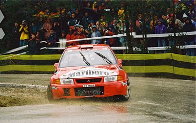 Tommi Mäkinen - Risto Mannisenmaki
36º Rallye Catalunya - Costa Brava - Rallye de España 2000. Mitsubishi Lancer Evo VI (V2 MMR). Clasificado 4º.

Del 30 de Marzo al 2 de Abril, Lloret de Mar, Girona, Catalunya, España.
Superficie: asfalto.

El Rally tenia un total de 1874.7 km de los que 383.09 km divididos en 15 tramos eran especiales.

Se inscribieron 95 equipos, tomaron la salida 91, finalizaron 55.

© Petr Fitz
@@
Palabras clave: ;Catalunya;Costa_Brava;España;Spain;Mitsubishi_Lancer;Evo;2000
