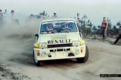 Jean Ragnotti - Pierre Thimonier
18º Rallye de Portugal - Vinho do Porto 1984. Renault 5 Turbo "Tour de Corse" (1465 XD 91). Clasificado 5º.

Del 6 al 10 de Marzo, Estoril, Portugal.
Superficie: asfalto - tierra.

El Rally tenia un total de 2400.00 km de los que 685.00 km divididos en 45 tramos eran especiales.

Tomaron la salida 70 equipos, finalizaron 20.

© Jorge Carracedo Abeledo
@
Palabras clave: ;Pierre_Thimonier;Renault;Turbo;Grupo_B;Portugal;1984