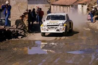 Jean Ragnotti - Pierre Thimonier
18º Rallye de Portugal - Vinho do Porto 1984. Renault 5 Turbo "Tour de Corse" (1465 XD 91). Clasificado 5º.

Del 6 al 10 de Marzo, Estoril, Portugal.
Superficie: asfalto - tierra.

El Rally tenia un total de 2400.00 km de los que 685.00 km divididos en 45 tramos eran especiales.

Tomaron la salida 70 equipos, finalizaron 20.@
Palabras clave: ;Pierre_Thimonier;Renault;Turbo;Grupo_B;Portugal;1984
