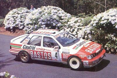 Patrick Snijers - Dany Colebunders
33º Rali Vinho da Madeira 1992. Ford Sierra RS Cosworth 4x4 (JXH-418). Clasificado 3º.
Bastos Ford Rally Team

Del 6 al 9 de Agosto, Funchal, Madeira, Portugal.
Superficie: asfalto.

El Rally constaba de dos etapas y 298.08 km cronometrados divididos en 29 tramos especiales.

Tomaron la salida 111 equipos, finalizaron 46.@@
Palabras clave: Ford;Sierra;RS;Cosworth;Madeira;1992