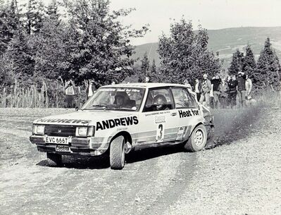 Russell Brookes - Bryan Harris
20º Castrol National Rally 1980. Talbot Sunbeam Lotus (EVC 666T). Abandonó por pérdida de una rueda en SS7 Hafren 2.

Del 10 al 11 de Octubre, Aberystwyth, Gales.
Superficie: tierra.

El Rally tenia 9 tramos cronometrados.
Desconocemos de cuantos kilómetros constaba la prueba tanto totales como especiales.

Tomaron la salida 118 equipos, finalizaron 75.@
Palabras clave: ;Castrol_Rally;Gales;Talbot;Sunbeam;Lotus;1980