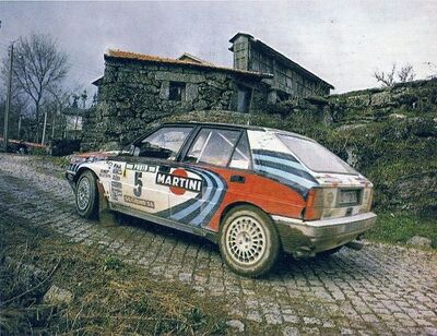 Juha Kankkunen - Juha Piironen
25º Rallye de Portugal - Vinho do Porto 1991. Lancia Delta Integrale 16V (TO 11981R). Clasificado 4º.
Martini Lancia

Del 5 al 9 de Marzo, Portugal.
Superficie: asfalto - tierra.

El Rally tenia un total de 2041.26 Km de los que 564.20 Km divididos en 38 tramos eran especiales (2 de ellos fueron cancelados SS2 Gradil de 9 Km y SS28 Viseu de 29.90 Km).

Se inscribieron 106 equipos, tomaron la salida 95, finalizaron 28.@
Palabras clave: Portugal;Lancia;Delta;Integrale;1991