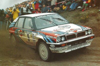 Juha Kankkunen - Juha Piironen
25º Rallye de Portugal - Vinho do Porto 1991. Lancia Delta Integrale 16V (TO 11981R). Clasificado 4º.
Martini Lancia

Del 5 al 9 de Marzo, Portugal.
Superficie: asfalto - tierra.

El Rally tenia un total de 2041.26 Km de los que 564.20 Km divididos en 38 tramos eran especiales (2 de ellos fueron cancelados SS2 Gradil de 9 Km y SS28 Viseu de 29.90 Km).

Se inscribieron 106 equipos, tomaron la salida 95, finalizaron 28.@
Palabras clave: Portugal;Lancia;Delta;Integrale;1991