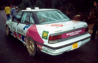 Markku Alén - Ilkka Kivimäki
25º Rallye de Portugal - Vinho do Porto 1991. Subaru Legacy RS (H641 JBW). Clasificado 5º.
Subaru Rally Team Europe

Del 5 al 9 de Marzo, Portugal.
Superficie: asfalto - tierra.

El Rally tenia un total de 2041.26 Km de los que 564.20 Km divididos en 38 tramos eran especiales (2 de ellos fueron cancelados SS2 Gradil de 9 Km y SS28 Viseu de 29.90 Km).

Se inscribieron 106 equipos, tomaron la salida 95, finalizaron 28.@
Palabras clave: Markku_Alen;Subaru;Legacy;Portugal;1991