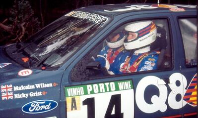 Malcolm Wilson - Nicky Grist
25º Rallye de Portugal - Vinho do Porto 1991. Ford Sierra RS Cosworth 4x4. Abandonó por accidente en SS8 Arganil de 12.70 km.
Q8 Team Ford

Del 5 al 9 de Marzo, Portugal.
Superficie: asfalto - tierra.

El Rally tenia un total de 2041.26 Km de los que 564.20 Km divididos en 38 tramos eran especiales (2 de ellos fueron cancelados SS2 Gradil de 9 Km y SS28 Viseu de 29.90 Km).

Se inscribieron 106 equipos, tomaron la salida 95, finalizaron 28.@
Palabras clave: Ford;Sierra;Cosworth;Portugal;1991