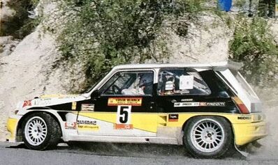 Carlos Sainz Cenamor - Antonio Boto
34º Rally RACE Costa Blanca 1986. Renault 5 Maxiturbo (2-M-4747-P). Abandonó.

Del 21 al 23 de Marzo, Alicante, España.
Superficie: asfalto.

Desconocemos de cuantos kilómetros y tramos especiales constaba la prueba.

Tomaron la salida 82 equipos, finalizaron 38.@
Palabras clave: ;Renault;Maxiturbo;Grupo_B;Race;Costa_Blanca;1986;Spain;España