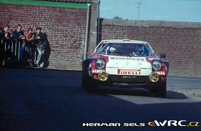 Tony Carello - Maurizio Perissinot
14º 24 Heures d'Ypres 1978. Lancia Stratos HF (TO L64137). Clasificado 3º.
Lancia Pirelli

Del 23 al 25 de Junio, Ypres • AC Targa Florio.
Superficie: asflto

El Rally constaba de 2 etapas con un total de 516.06 km divididos en 48 tramos cronometrados.

Tomaron la salida 178 equipos, finalizaron 59.

© Herman Sels
@
Palabras clave: Lancia;Stratos;Ypres;1978