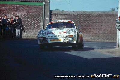Christian Balthasar - Daniel Janssens
14º 24 Heures d'Ypres 1978. Porsche 911 Carrera RS (RD.473). Clasificado 6º.
Royale Ecurie Ardennes

Del 23 al 25 de Junio, Ypres • AC Targa Florio.
Superficie: asfalto

El Rally constaba de 2 etapas con un total de 516.06 km divididos en 48 tramos cronometrados.

Tomaron la salida 178 equipos, finalizaron 59.

© Herman Sels
@
Palabras clave: Porsche;Carrera;Ypres;1978