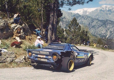 Bernard Darniche - Alain Mahé
25º Tour de Corse - Rallye de France 1981. Lancia Stratos HF (TO U62570). Clasificado 1º.
Team Chardonnet

Del 30 de Abril al 2 de Mayo, Ajaccio.
Superficie: asfalto.

El Rally tenia un total de 1613 km de los que 1144.60 km divididos en 24 tramos eran especiales.

Se inscribieron 126 equipos, tomaron la salida 120, finalizaron 42.@
Palabras clave: Lancia;Stratos;Corcega;Corse;1981