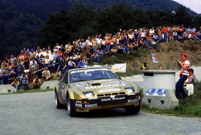Walter Röhrl - Christian Geistdörfer
14º Int. AvD/STH Hunsrück Rallye 1981. Porsche 924 Carrera GTS (S EK 8747). Abandonó por accidente quedando 106º.

Del 31 de Julio al 1 de Agosto, en Idar Oberstein, Alemania.
Superficie: asfalto - tierra.

El Rally tenia un total de 1017.00 km de los que 566.88 km divididos en 28 tramos eran especiales.

Tomaron la salida 247 equipos, finalizaron 172.@
Palabras clave: Porsche;Carrera;Hunsrück_Rallye;1981