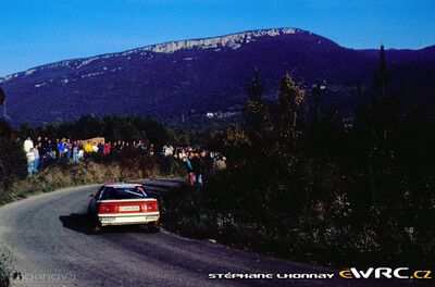 Armin Schwarz - Arne Hertz
27º Rallye Catalunya - Costa Brava - Rallye de España 1991. Toyota Celica GT-4 -ST165- (K-AM 2590). Clasificado 1º.
Toyota Team Europe

Del 10 al 13 de Noviembre, Lloret de Mar, Girona, Catalunya, España.
Superficie: asfalto - tierra.

El Rally tenia un total de 1606.98 km de los que 594.01 km divididos en 35 tramos eran especiales, (2 de ellas fueron canceladas SS4 Sant Hilari - Osor de 13.57 Km y SS29 Riera de Merles de 14.36 Km).

Tomaron la salida 76 equipos, finalizaron 33.

© Stéphane Lhonnay
@
Palabras clave: Toyota;Celica;Catalunya;1991;ST165;Spain;España