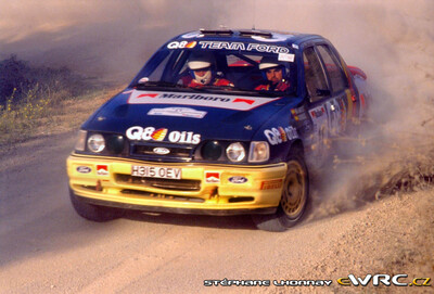 Mia Bardolet - Antonio Rodrí­guez
27º Rallye Catalunya - Costa Brava - Rallye de España 1991. Ford Sierra RS Cosworth 4x4 (H315 OEV). Clasificado 4º.
Q8 Team Ford

Primer año válido para el Campeonato Mundial de Rallyes.

Del 10 al 13 de Noviembre, Lloret de Mar, Girona, Catalunya, España.
Superficie: asfalto - tierra.

El Rally tenia un total de 1606.98 km de los que 594.01 km divididos en 35 tramos eran especiales (2 de ellos fueron cancelados SS4 Sant Hilari - Osor de 13.57 Km y SS29 Riera de Merles de 14.36 Km).

Tomaron la salida 76 equipos, finalizaron 33.

© Stéphane Lhonnay
@
Palabras clave: Ford;Sierra;Cosworth;Catalunya;Costa_Brava;1991;España;Spain