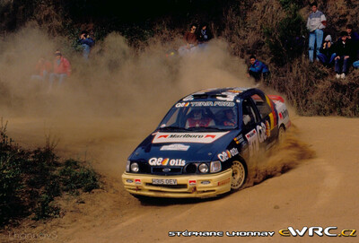 Mia Bardolet - Antonio Rodrí­guez
27º Rallye Catalunya - Costa Brava - Rallye de España 1991. Ford Sierra RS Cosworth 4x4 (H315 OEV). Clasificado 4º.
Q8 Team Ford

Primer año válido para el Campeonato Mundial de Rallyes.

Del 10 al 13 de Noviembre, Lloret de Mar, Girona, Catalunya, España.
Superficie: asfalto - tierra.

El Rally tenia un total de 1606.98 km de los que 594.01 km divididos en 35 tramos eran especiales (2 de ellos fueron cancelados SS4 Sant Hilari - Osor de 13.57 Km y SS29 Riera de Merles de 14.36 Km).

Tomaron la salida 76 equipos, finalizaron 33.

© Stéphane Lhonnay
@
Palabras clave: Ford;Sierra;Cosworth;Catalunya;Costa_Brava;1991;España;Spain