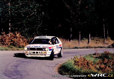 Andrea Aghini - Sauro Farnocchia
27º Rallye Catalunya - Costa Brava - Rallye de España 1991. Lancia Delta Integrale 16V (TO 99928R). Clasificado 5º.
Jolly Club

Del 10 al 13 Noviembre, Lloret de Mar, Catalunya, España.
Superficie: Asfalto - tierra.

El Rally tenia un total de 1606.98 km de los que 566.1 km divididos en 35 tramos eran especiales, (2 de ellas fueron canceladas SS4 Sant Hilari - Ossor de 13.57 Km y SS29 Riera de Merles de 14.36 Km).

Tomaron la salida 76 equipos, finalizaron 33.

© Stéphane Lhonnay
@
Palabras clave: Lancia;Delta;Integrale;Catalunya;1991;España;Spain