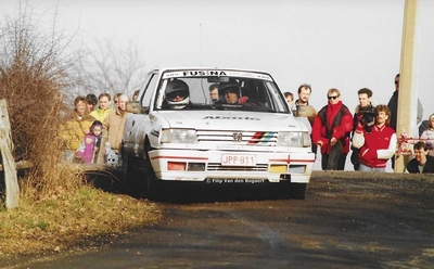 Ramón Ferreyros - Georges Van Oosten
35º Boucles de Spa Alphonse Delettre 1992. Peugeot 309 GTI (JPP-811). Clasificado 8º.

Del 7 al 9 de Febrero, Spa, Bélgica.
Superficie: Asfalto con un total de 296.58 km cronometrados.

Tomaron la salida 88 equipos, finalizaron 54.

© Filip Van den Bogaert
@
Palabras clave: Peugeot;GTI;Boucles_Spa;1992