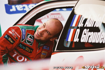 Didier Auriol - Denis Giraudet
41º Rallye Sanremo - Rallye d'Italia 1999. Toyota Corolla WRC (K-AM 8020). Clasificado 3º.
Toyota Castrol Team

Del 11 al 13 de Octubre, Sanremo, Liguria, Imperia, Italia.
Superficie: asfalto.

El Rally tenia un total de 1384.58 Km de los que 384.88 Km divididos en 18 tramos, eran especiales.

Se inscribieron 124 equipos, tomaron la salida 119, finalizaron 55.

© Petr Fitz
@@
Palabras clave: Toyota;Corolla;WRC;Sanremo;1999