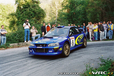 Juha Kankkunen - Juha Repo
41º Rallye Sanremo - Rallye d'Italia 1999. Subaru Impreza S5 WRC '99 (S10 SRT). Clasificado 6º.
Subaru World Rally Team

Del 11 al 13 de Octubre, Sanremo, Liguria, Imperia, Italia.
Superficie: asfalto.

El Rally tenia un total de 1384.58 Km de los que 384.88 Km divididos en 18 tramos, eran especiales.

Se inscribieron 124 equipos, tomaron la salida 119, finalizaron 55.

© Pert Fitz
@@
Palabras clave: Subaru;Impreza;WRC;Sanremo;1999