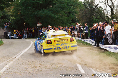 Martin Rowe - Derek Ringer
41º Rallye Sanremo - Rallye d'Italia 1999. Renault Mégane Maxi (9420 VS 74). Clasificado 17º.
Renault Elf Dealer Rallying

Del 11 al 13 de Octubre, Sanremo, Liguria, Imperia, Italia.
Superficie: asfalto.

El Rally tenia un total de 1384.58 Km de los que 384.88 Km divididos en 18 tramos, eran especiales.

Se inscribieron 124 equipos, tomaron la salida 119, finalizaron 55.

© Petr Fitz
@@
Palabras clave: Renault;Megane;Maxi;Sanremo;1999