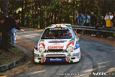 Carlos Sainz - Luis Moya
41º Rallye Sanremo - Rallye d'Italia 1999. Toyota Corolla WRC (K-AM 8010). Abandonó por accidente en SS6 Monte Ceppo 2 de 19.53 km.
Toyota Castrol Team

Del 11 al 13 de Octubre, Sanremo, Liguria, Imperia, Italia.
Superficie: asfalto.

El Rally tenia un total de 1384.58 Km de los que 384.88 Km divididos en 18 tramos, eran especiales.

Se inscribieron 124 equipos, tomaron la salida 119, finalizaron 55.

© Petr Fitz
@@
Palabras clave: Toyota;Corolla;WRC;Sanremo;1999