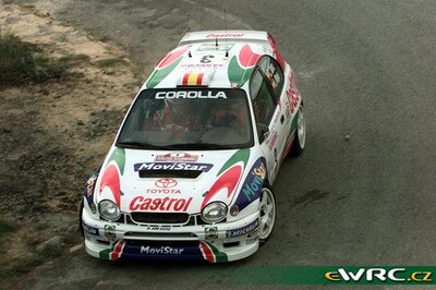 Carlos Sainz - Luis Moya
41º Rallye Sanremo - Rallye d'Italia 1999. Toyota Corolla WRC (K-AM 8010). Abandonó por accidente en SS6 Monte Ceppo 2 de 19.53 km.
Toyota Castrol Team

Del 11 al 13 de Octubre, Sanremo, Liguria, Imperia, Italia.
Superficie: asfalto.

El Rally tenia un total de 1384.58 Km de los que 384.88 Km divididos en 18 tramos, eran especiales.

Se inscribieron 124 equipos, tomaron la salida 119, finalizaron 55.

© Teams
@@
Palabras clave: Toyota;Corolla;WRC;Sanremo;1999