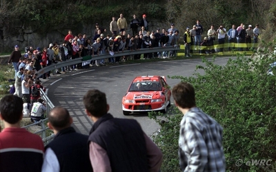 Tommi Mäkinen - Risto Mannisenmaki
37º Rallye Catalunya - Costa Brava - Rallye de España 2001. Mitsubishi Lancer Evo 6.5 (X6 MMR). Clasificado 3º.
Marlboro Mitsubishi Ralliart

Del 22 al 25 de Marzo, Lloret de Mar, Girona, Catalunya, España.
Superficie: asfalto.

El Rally tenia un total de 1779.13 km de los que 383.18 km divididos en 18 tramos eran especiales, (una de ellas fue cancelada SS12 La Riba 2 de 35.89 Km).

Se inscribieron 79 equipos, tomaron la salida 76, finalizaron 36.

© eWRC
@@
Palabras clave: Mitsubishi_Lancer;Evo;Catalunya;2001;España;Spain