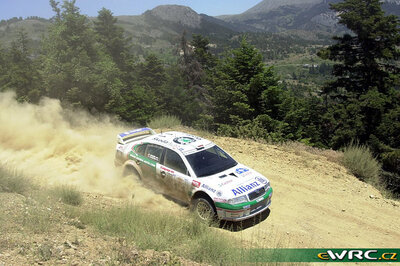 Armin Schwarz - Manfred Hiemer
48º Acropolis Rally 2001. Skoda Octavia WRC Evo2 (MBO 12-30). Clasificado 7º.
Skoda Motorsport

Del 14 al 17 de Junio, Atenas, Grecia.
Superficie: tierra.

El Rally tenia un total de 1613.98 km de los que 387.41 km divididos en 20 tramos eran especiales ((uno de ellos fue cancelado SS5 Elatia de 31.40 Km).

Tomaron la salida 110 equipos, finalizaron 47.

© eWRC
@
Palabras clave: Skoda;Octavia;WRC;Grecia;Acropolis;2001