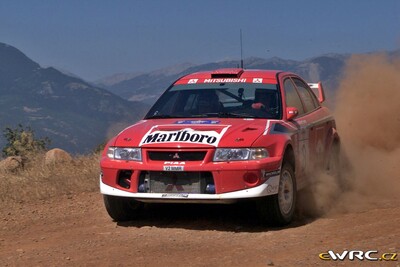 Freddy Loix - Sven Smeets
48º Acropolis Rally 2001. Mitsubishi Lancer Evo 6.5 (V2 MMR). Clasificado 9º.

Del 14 al 17 de Junio, Atenas, Grecia.
Superficie: tierra.

El Rally tenia un total de 1613.98 km de los que 387.41 km divididos en 20 tramos eran especiales ((uno de ellos fue cancelado SS5 Elatia de 31.40 Km).

Tomaron la salida 110 equipos, finalizaron 47.

© eWRC
@@
Palabras clave: ;Acropolis;Grecia;Mitsubishi;Lancer;2001