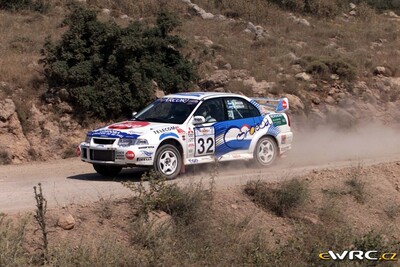 Pozzo Gabriel - Stillo Daniel
48º Acropolis Rally 2001. Mitsubishi Lancer Evo VI (BH 138 ZG). Clasificado 13º.

Del 14 al 17 de Junio, Atenas, Grecia.
Superficie: tierra.

El Rally tenia un total de 1613.98 km de los que 387.41 km divididos en 20 tramos eran especiales ((uno de ellos fue cancelado SS5 Elatia de 31.40 Km).

Tomaron la salida 110 equipos, finalizaron 47.

© eWRC
@
Palabras clave: Mitsubishi;Lancer;Acropolis;Grecia;2007