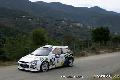 Mikko Hirvonen - Jarmo Lehtinen
47º Tour de Corse - Rallye de France 2003. Ford Focus WRC '02 (EX02 OBE). Clasificado 10º.
Ford Motor Co. Ltd.

Del 17 al 19 de Octubre, Ajaccio.
Superficie: asfalto.

El Rally tení­a un total de 971.75 km de los que 397.40 km divididos en 16 tramos eran especiales.

Se inscribieron 71 equipos, tomaron la salida 62, finalizaron 34.

© Petr Fitz
@@
Palabras clave: Ford;Focus;WRC;Corse;Corcega;2003