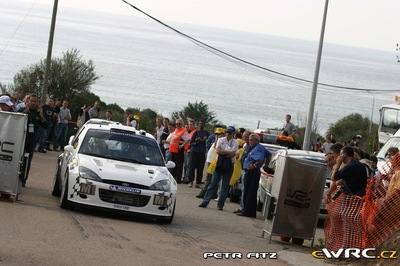 Mikko Hirvonen - Jarmo Lehtinen
47º Tour de Corse - Rallye de France 2003. Ford Focus WRC '02 (EX02 OBE). Clasificado 10º.
Ford Motor Co. Ltd.

Del 17 al 19 de Octubre, Ajaccio.
Superficie: asfalto.

El Rally tení­a un total de 971.75 km de los que 397.40 km divididos en 16 tramos eran especiales.

Se inscribieron 71 equipos, tomaron la salida 62, finalizaron 34.

© Petr Fitz
@@
Palabras clave: Ford;Focus;WRC;Corse;Corcega;2003