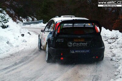 Markko Martin - Michael Park
72º Rallye Automobile de Monte-Carlo 2004. Ford Focus RS WRC 03 (EK52 NWN). Clasificado 2º.

Del 23 al 25 de Enero, Monaco.
Superficie: asfalto.

El Rally tenia un total de 1,331.92 Km de los que 389.12 Km divididos en 15 tramos, eran especiales (2 de ellos fueron cancelados SS1 Selonnet - Breziers 1 de 22.64 Km y SS10 Tourette du Chateau - St Antonin 2 de 24.80 Km. Uno de ellos se dio con tiempo de tramo teórico a todos los equipos, SS8 Tourette du Chateau - St Antonin 1 de 24.80 Km).

Se inscribieron 45 equipos, tomaron la salida 43, finalizaron 20.@
Palabras clave: Markko_Martin;Ford;Focus;WRC;Montecarlo;2004