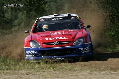 Carlos Sainz - Marc Martí
54º Neste Rally Finland 2004. Citroën Xsara WRC. Clasificado 3º.

Del 6 al 8 de Agosto, Jyväskylä, Finlandia.
Superficie: tierra.

El Rally tenía un total de 1577.16 km de los que 382.71 km divididos en 22 tramos eran especiales.

Tomaron la salida 68 equipos, finalizaron 34.

© Petr Lusk
@
Palabras clave: ;Citroen;Xsara;WRC;Finlandia;2004
