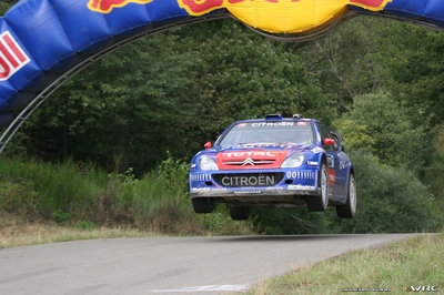 Sébastien Loeb - Daniel Elena
25º OMV ADAC Rallye Deutschland 2006. Citroën Xsara WRC (829 DPT 78). Clasificado 1º.
Kronos Racing

Del 11 al 13 de Agosto, Trier, Rhineland-Palatinate.
Superficie: asfalto.

El Rally constaba de 3 etapas con un total de 1300.48 km de los que 349.11 km divididos en 19 tramos eran cronometrados.

Tomaron la salida 73 equipos, finalizaron 56.

© Joachim Hähn
@
Palabras clave: Citroen;Xsara;WRC;Alemania;Deutschland;2006