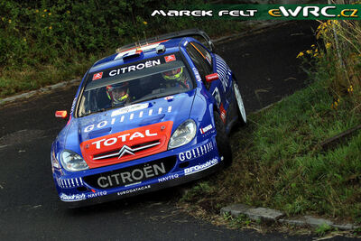 Sébastien Loeb - Daniel Elena
25º OMV ADAC Rallye Deutschland 2006. Citroën Xsara WRC (829 DPT 78). Clasificado 1º.
Kronos Racing

Del 11 al 13 de Agosto, Trier, Rhineland-Palatinate.
Superficie: asfalto.

El Rally constaba de 3 etapas con un total de 1300.48 km de los que 349.11 km divididos en 19 tramos eran cronometrados.

Tomaron la salida 73 equipos, finalizaron 56.

© Marek Felt
@
Palabras clave: Citroen;Xsara;WRC;Alemania;Deutschland;2006