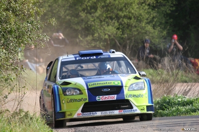 Marcus Grönholm - Timo Rautiainen
42º RallyRACC Catalunya - Costa Daurada 2006. Ford Focus RS WRC '06 (EU55 BMV). Clasificado 3º.
BP Ford World Rally Team

Del 24 al 26 de Marzo, Salou, Tarragona, Catalunya, España.
Superficie: asfalto.

El Rally tenia un total de 1376.14 Km de los que 346.43 Km divididos en 16 tramos eran especiales.

Se inscribieron 71 equipos, tomaron la salida 66, finalizaron 56.

© Joachim Hähn
@@
Palabras clave: Ford;Focus;WRC;Catalunya;España;Spain;2006