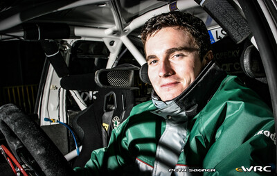 Jan Kopecký - Filip Schovánek
74º Rallye Automobile de Monte-Carlo 2006. Skoda Fabia WRC (4S8 9174). Clasificado 11º.
Czech RT Škoda Kopecký

Del 20 al 22 de Enero, Monaco.
Superficie: asfalto - nieve.

El Rally tenia un total de 1294.89 Km de los que 366.39 km divididos en 18 tramos eran especiales, (2 de ellas fueron canceladas SS3 Pierlas - Ilonse 1 de 23.22 Km y SS11 La Tour sur Tinee - Utelle 2 de 18.73 Km).

Se inscribieron 53 equipos, tomaron la salida 51, finalizaron 43.

© Petr Sagner
@
Palabras clave: Skoda;Fabia;WRC;Montecarlo;2006