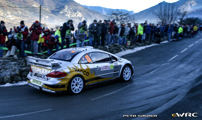 Olivier Burri - Christophe Hofmann
74º Rallye Automobile de Monte-Carlo 2006. Peugeot 307 WRC (954 PRV 75). Clasificado 12º.

Del 20 al 22 de Enero, Monaco.
Superficie: asfalto - nieve.

El Rally tenia un total de 1294.89 Km de los que 366.39 km divididos en 18 tramos eran especiales, (2 de ellas fueron canceladas SS3 Pierlas - Ilonse 1 de 23.22 Km y SS11 La Tour sur Tinee - Utelle 2 de 18.73 Km).

Se inscribieron 53 equipos, tomaron la salida 51, finalizaron 43.

© Petr Sagner
@
Palabras clave: Peugeot;WRC;Montecarlo;2006