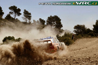 Armodios Vovos - "El-Em"
53º BP Ultimate Acropolis Rally of Greece 2006. Subaru Impreza S11 WRC '05 (LC54 WRC). Clasificado 14º.

Del 2 al 4 de Junio, Athens.
Superficie: tierra.

El Rally constabade 3 etapas con un tenia un total de 1279.29 km de los que 355.62 km divididos en 18 tramos eran cronometrados.

Se inscribieron 91 equipos, tomaron la salida 84, finalizaron 69.

© Petr Sagner
@
Palabras clave: Subaru;Impreza;WRC;Atenas;Grecia;Acropolis;2006