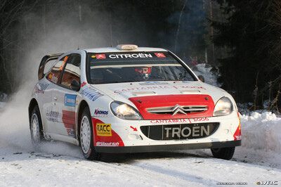 Dani Sordo - Marc Martí
55º Uddeholm Swedish Rally 2006. Citroën Xsara WRC (834 DPT 78). Clasificado 16º.

Del 3 al 5 de Febrero, Karlstad, Värmland County.
Superficie: nieve - hielo.

El Rally constaba de 3 etapas con un total de 1441.16 km de los que 349.02 km divididos en 19 tramos eran cronometrados.

Tomaron la salida 63 equipos, finalizaron 51.

© Joachim Hähn
@
Palabras clave: Citroen;Xsara;WRC;Suecia;2006;Nieve
